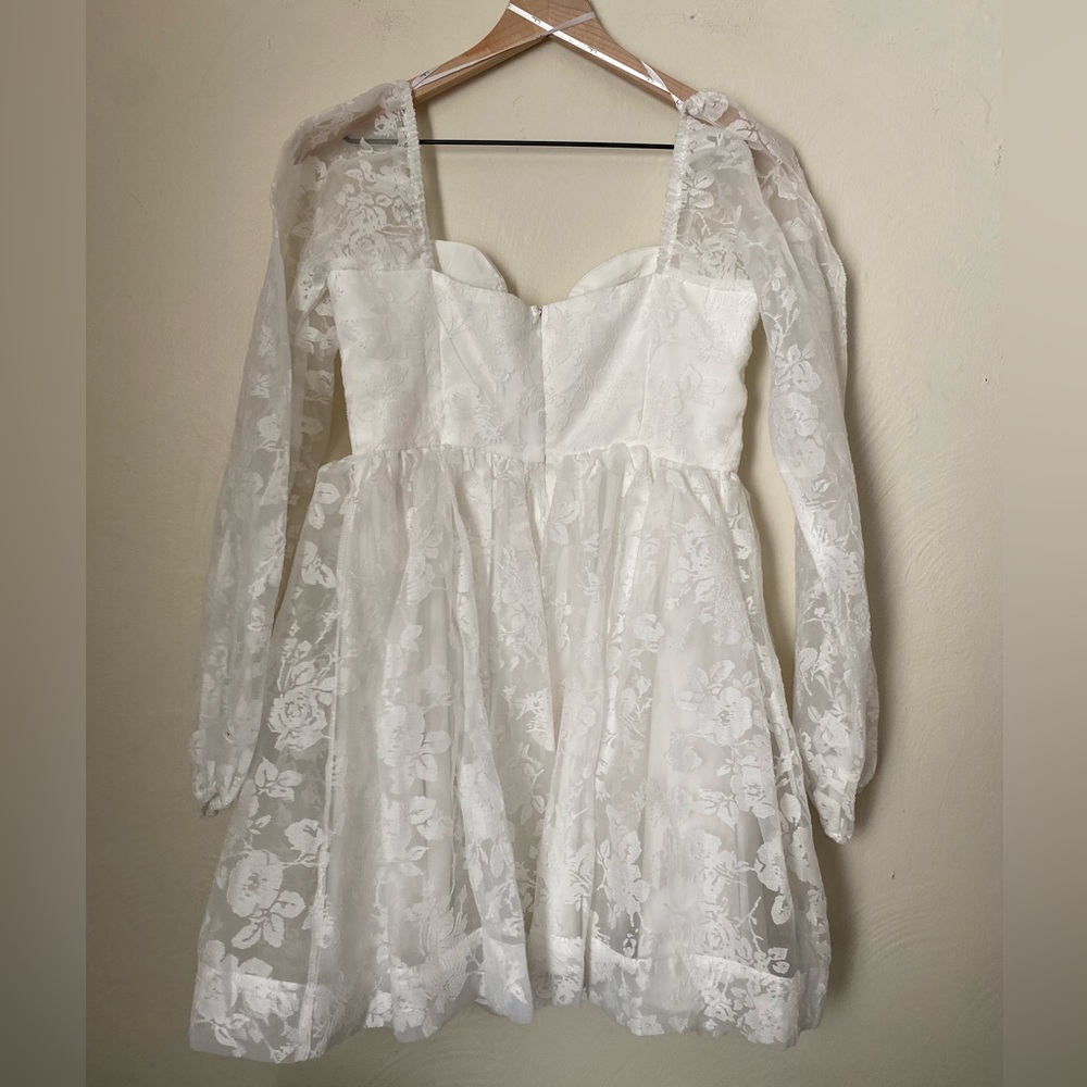 Lulu’s Exceptionally Darling White Burnout Floral Bustier
Mini Dress Medium - Picture 3 of 11
